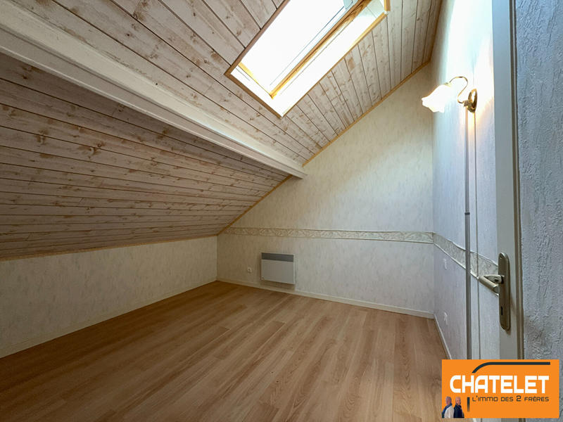 Maison - 102 m² - 5 pièces