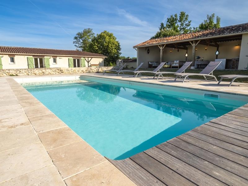 Propriété - 500 m² - 7 pièces