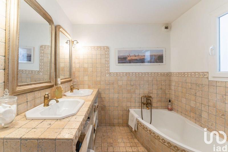 Maison - 174 m² - 6 pièces