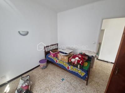 Maison de village - 80 m² - 4 pièces