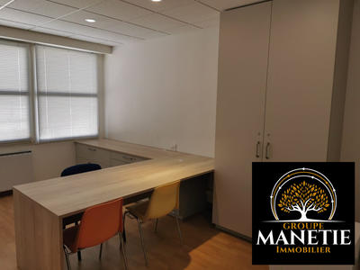 Bureau - 224 m² - 8 pièces