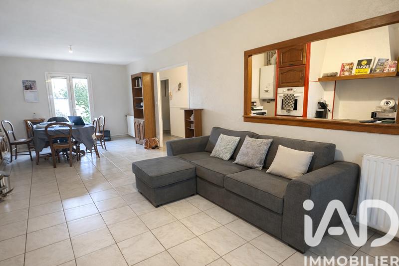 Maison - 92 m² - 4 pièces