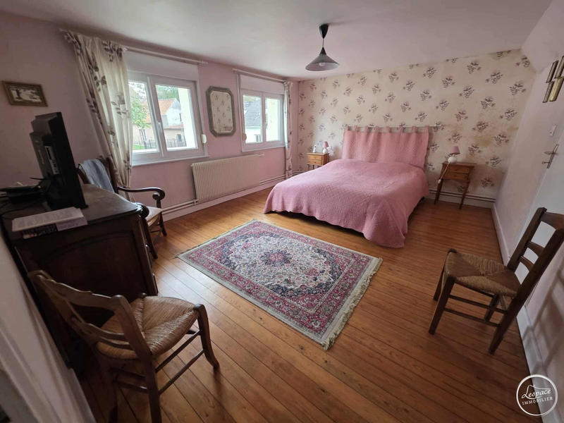 Maison - 186 m² - 5 pièces