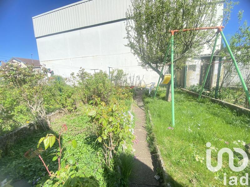 Maison - 88 m² - 7 pièces