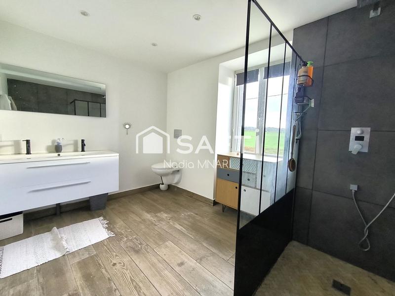 Maison - 140 m² - 6 pièces