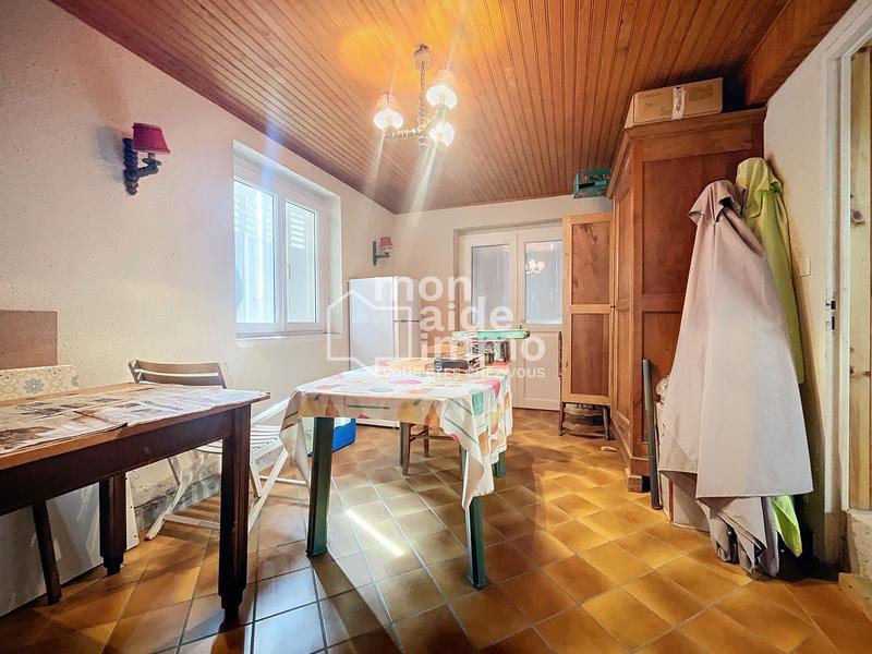 Maison - 130 m² - 7 pièces