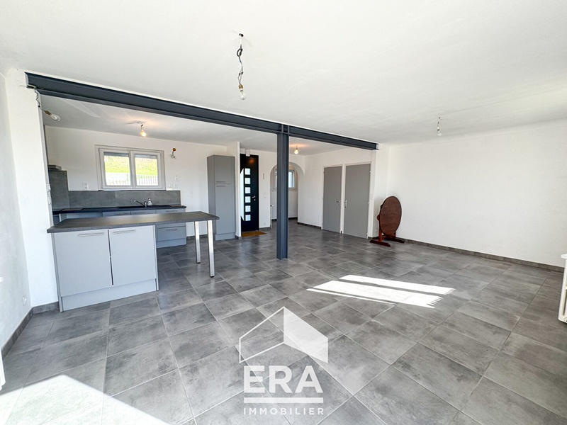 Maison - 92 m² - 3 pièces