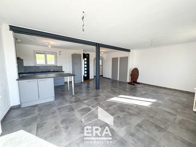 Maison - 92 m² - 3 pièces