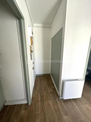 Studio - 16 m² - 1 pièce