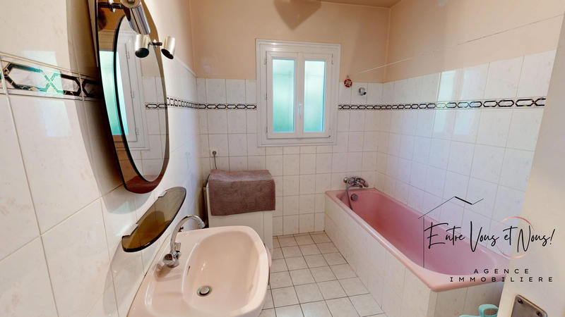 Maison traditionnelle - 80 m² - 4 pièces