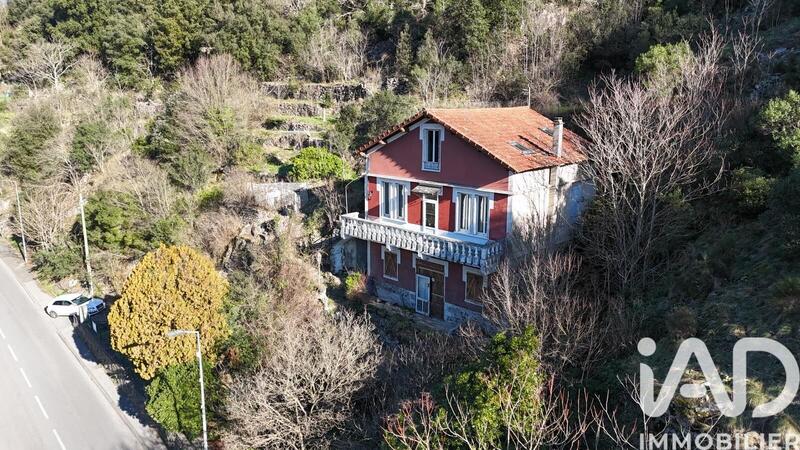 Maison - 120 m² - 6 pièces