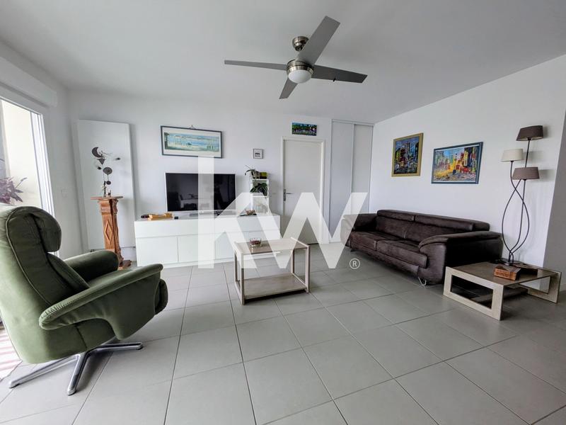 Appartement - 100 m² - 4 pièces