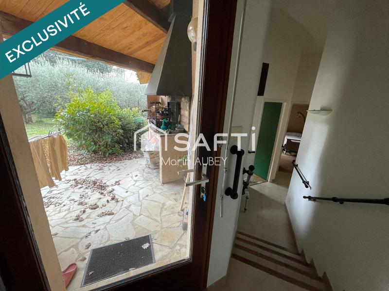 Maison - 175 m² - 10 pièces