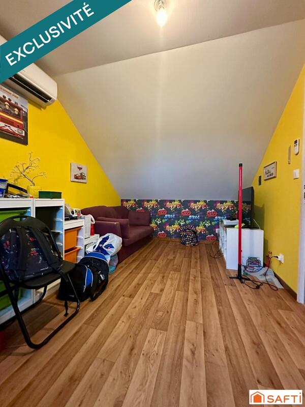 Maison - 145 m² - 6 pièces