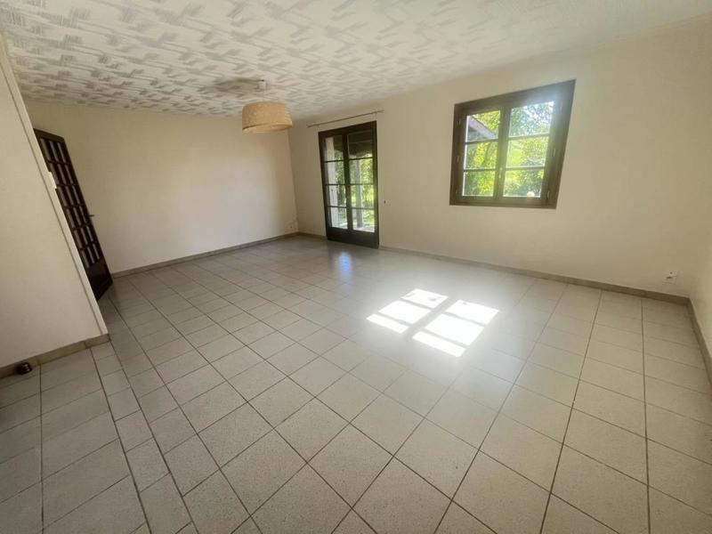 Maison de village - 100 m² - 4 pièces