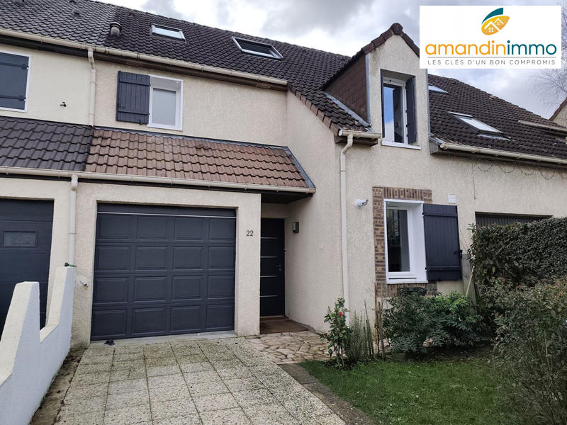 Maison - 105 m² - 6 pièces