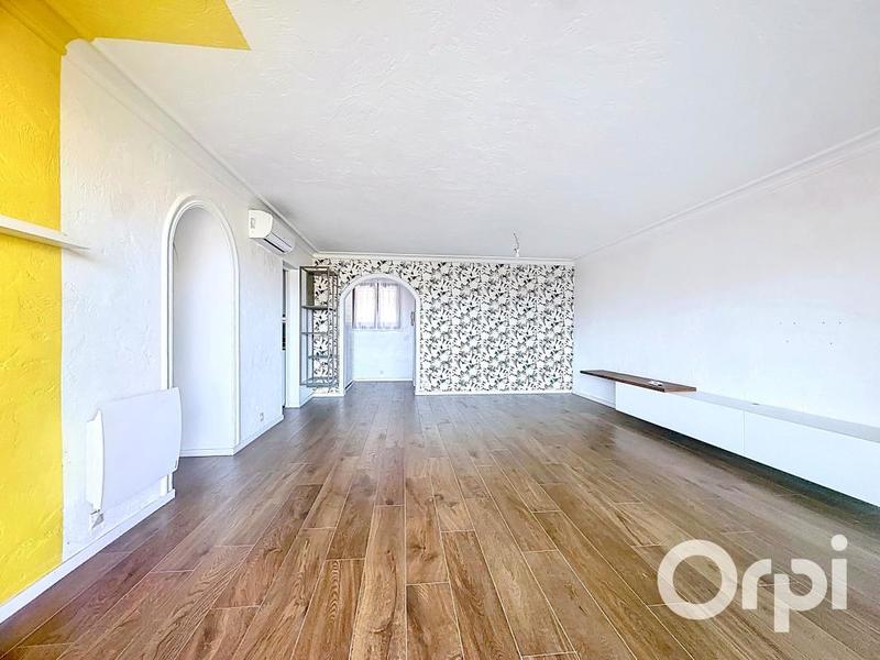 Appartement - 85 m² - 4 pièces