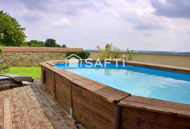 Maison - 285 m² - 8 pièces