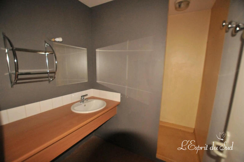 Appartement - 99 m² - 4 pièces
