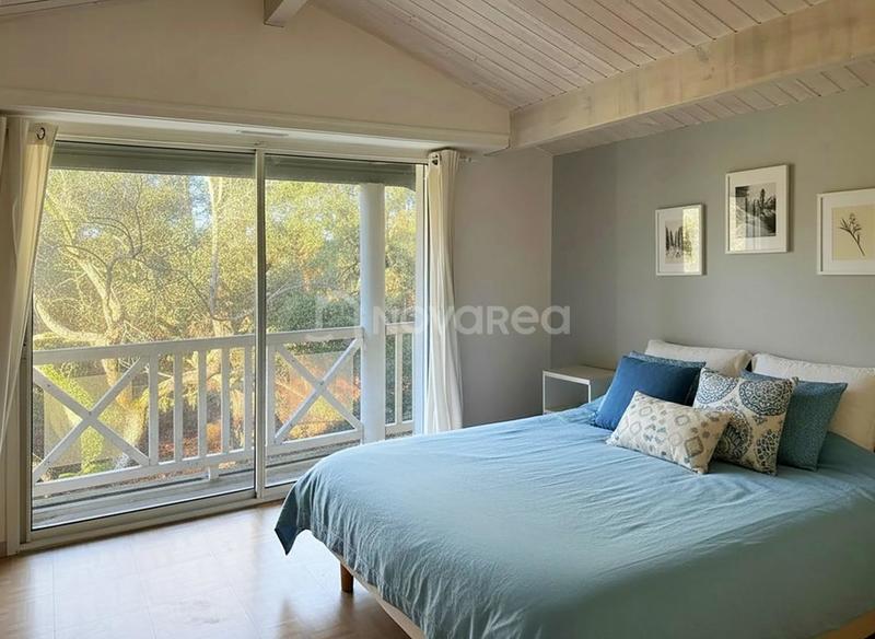 Maison - 99 m² - 5 pièces