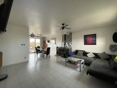 Maison - 86 m² - 4 pièces