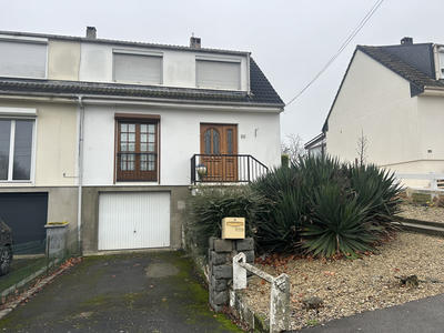 Maison - 83 m² - 5 pièces
