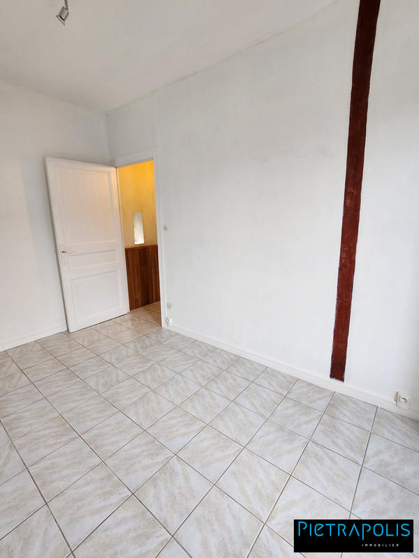 Maison - 86 m² - 7 pièces