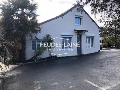 Maison - 309 m² - 12 pièces