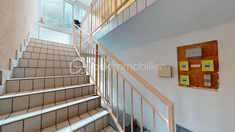 Immeuble - 172 m² - 8 pièces