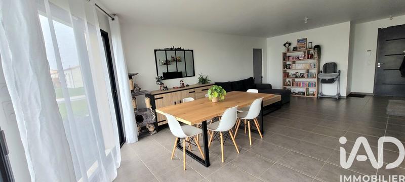 Maison - 90 m² - 5 pièces