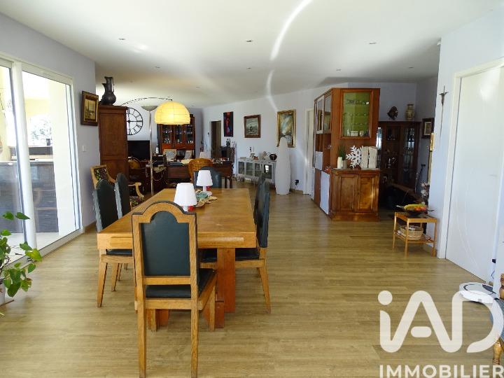 Maison - 174 m² - 5 pièces