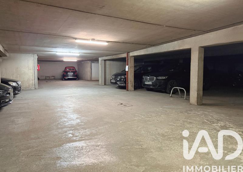 Parking - 20 m²