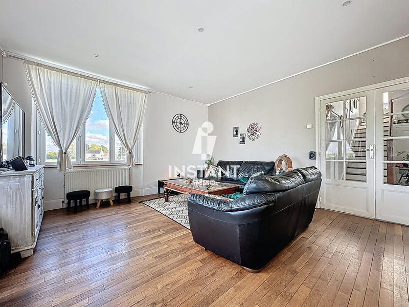 Maison ancienne - 228 m² - 7 pièces