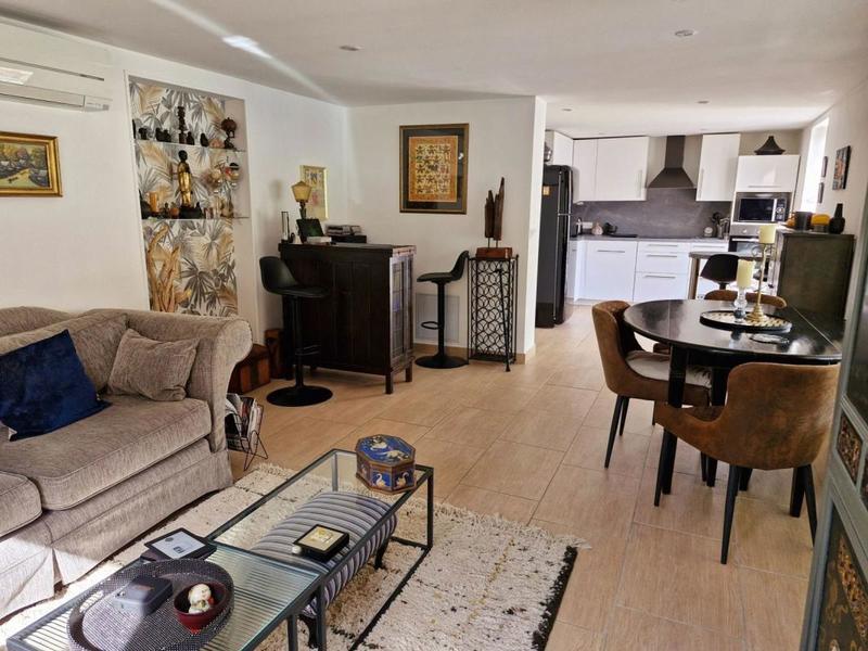 Villa - 144 m² - 6 pièces