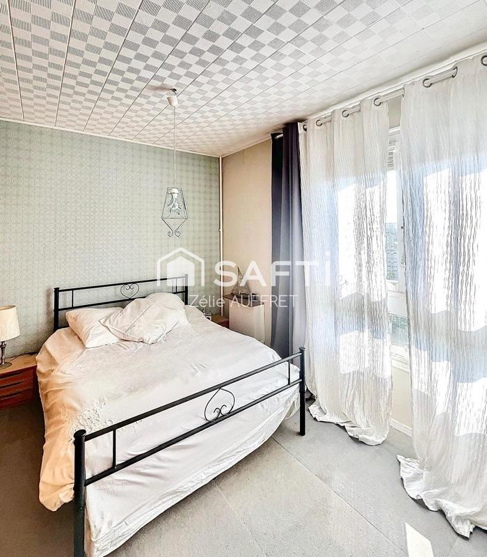 Appartement - 85 m² - 4 pièces