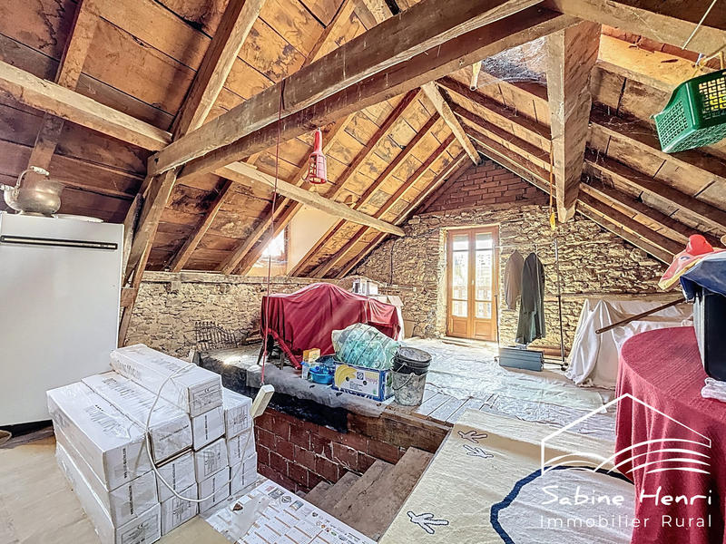 Maison ancienne - 105 m² - 4 pièces