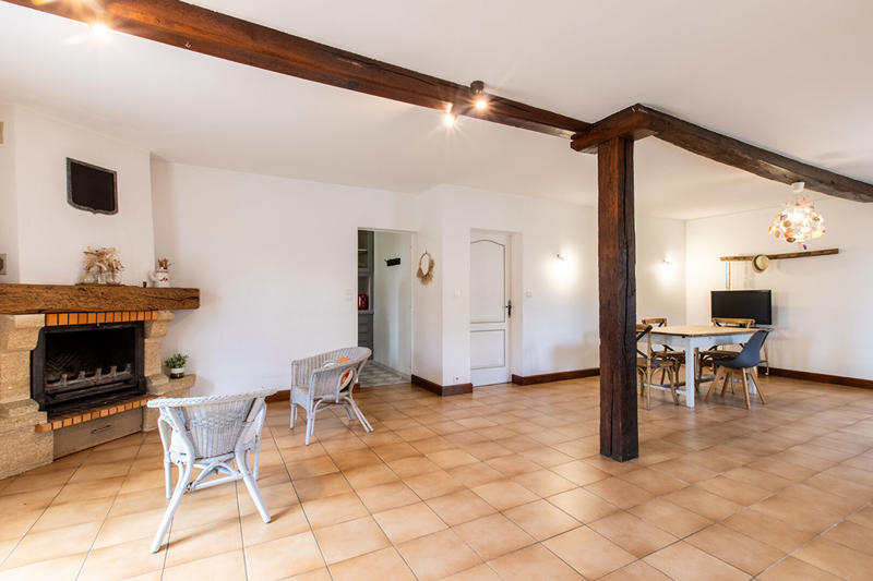 Maison - 296 m² - 8 pièces