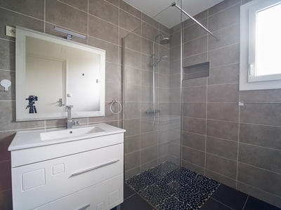 Appartement - 83 m² - 4 pièces