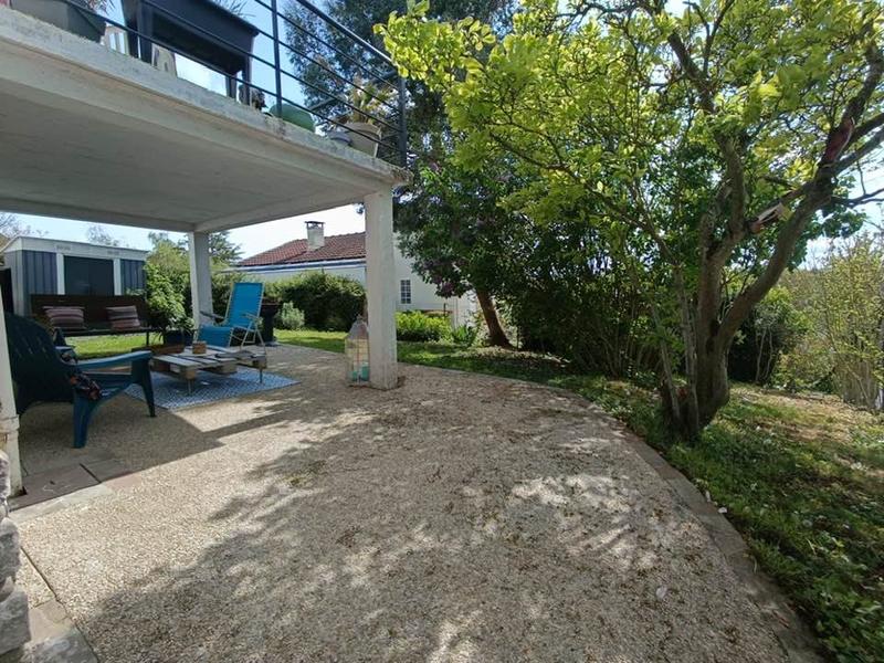 Maison - 107 m² - 6 pièces