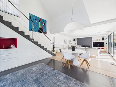 Maison contemporaine - 155 m² - 6 pièces