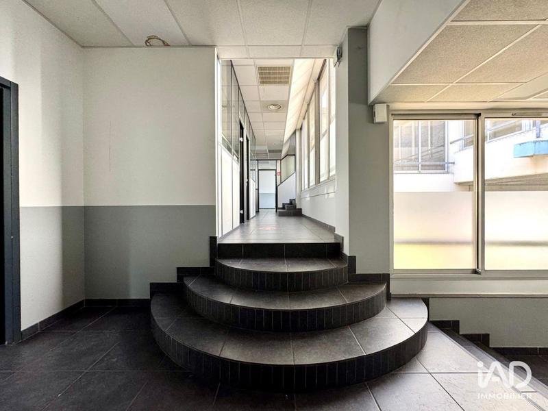Bureau - 274 m²