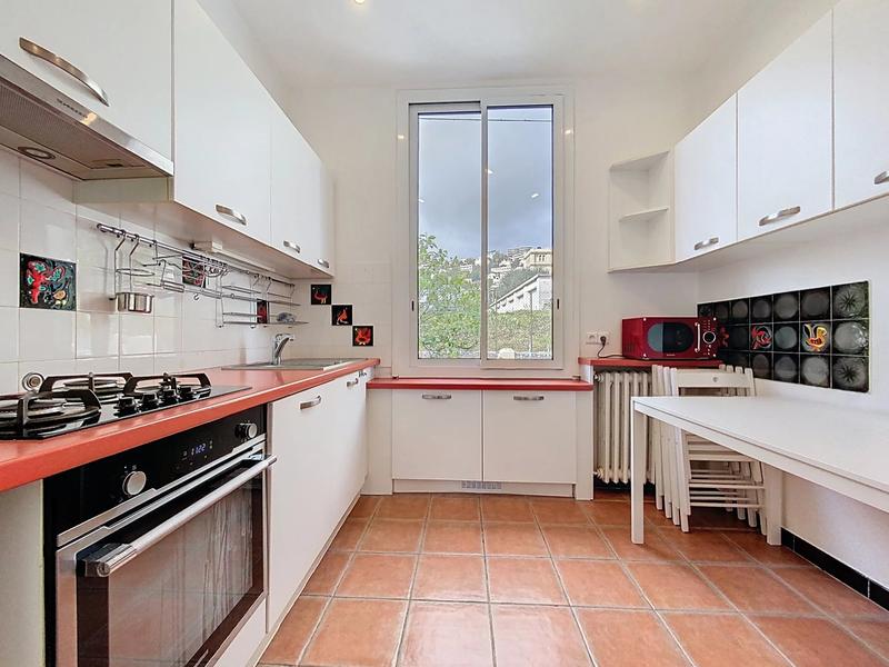 Appartement - 70 m² - 3 pièces