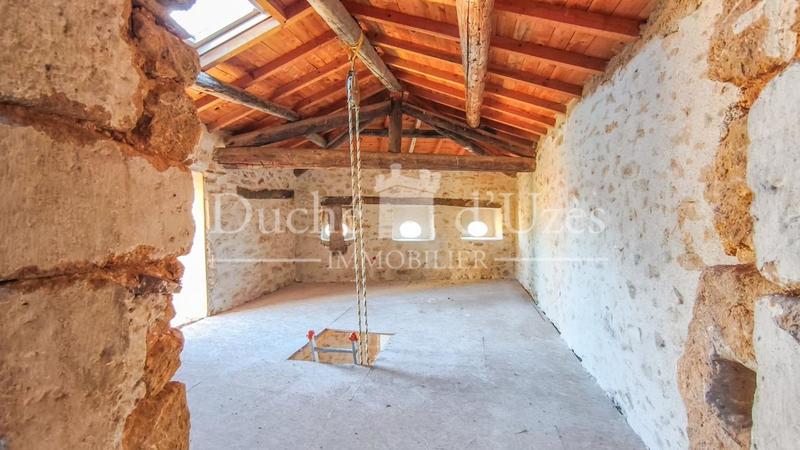 Maison - 210 m² - 6 pièces