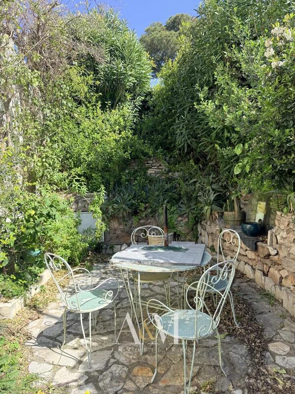 Villa - 145 m² - 6 pièces