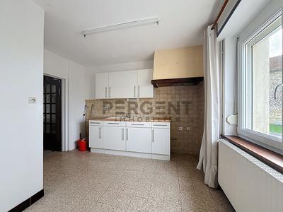 Maison - 101 m² - 5 pièces