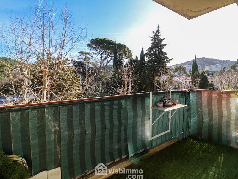 Appartement - 79 m² - 5 pièces