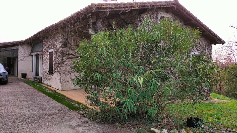 Maison - 190 m² - 8 pièces