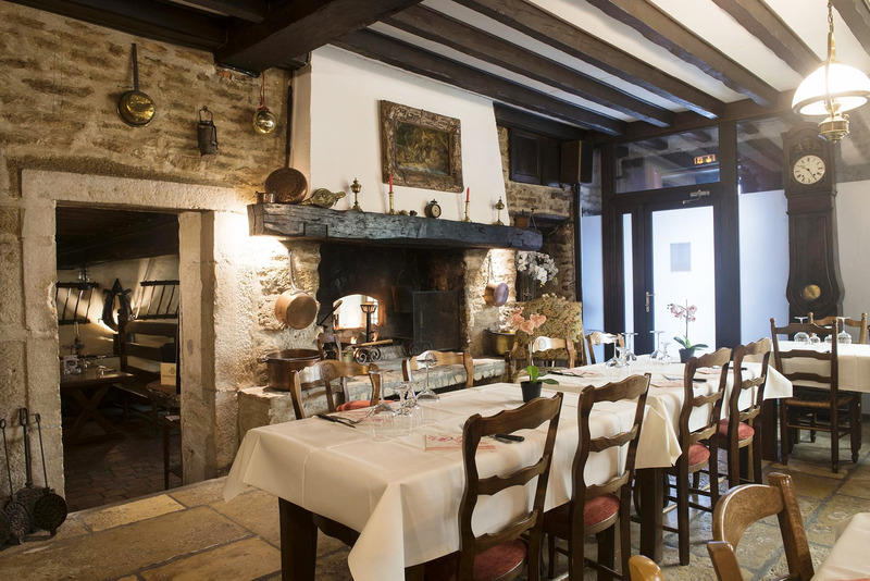 Immeuble - 1 485 m² - 28 pièces