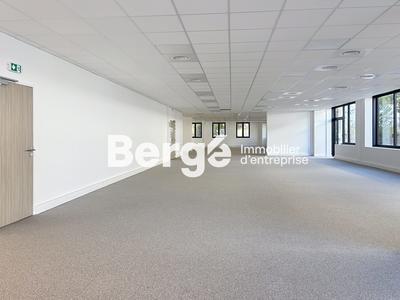 Bureau - 175 m²
