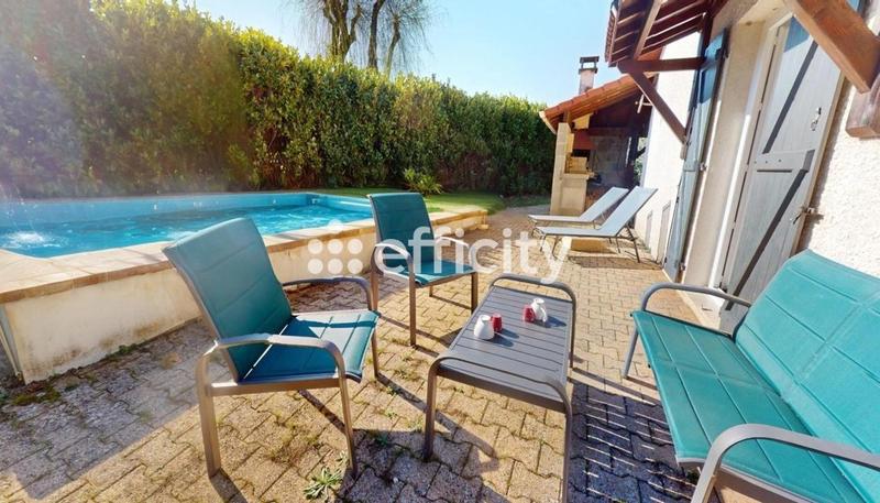 Pavillon - 121 m² - 6 pièces